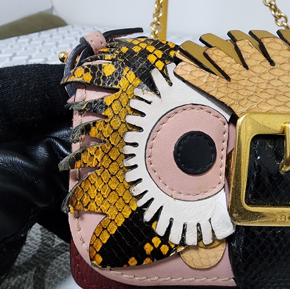 Burberry Owl Chain-Linked Crossbody Bag Multicolored - Picture 11 of 15